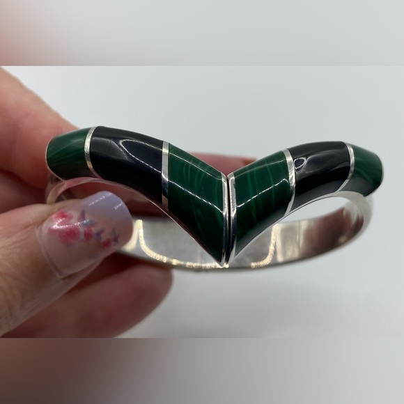 TAXCO Sterling Silver Malachite & Onyx Chevron Hinged Bracelet Stamped Mexico HP - Picture 8 of 14